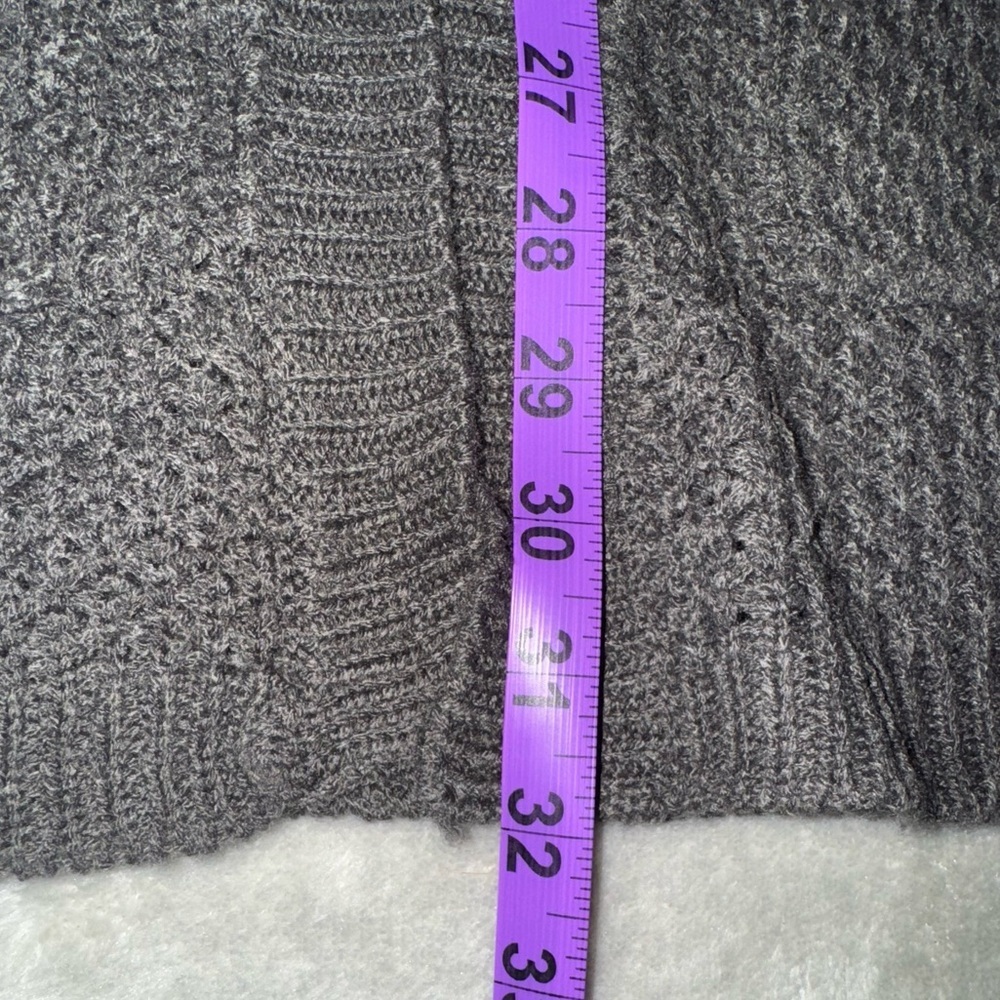 Cozy Queen Gray Women's Cardigan Sweater - Picture 10 of 10